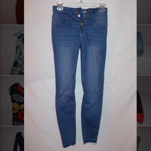 Three Button High Waist Jeans